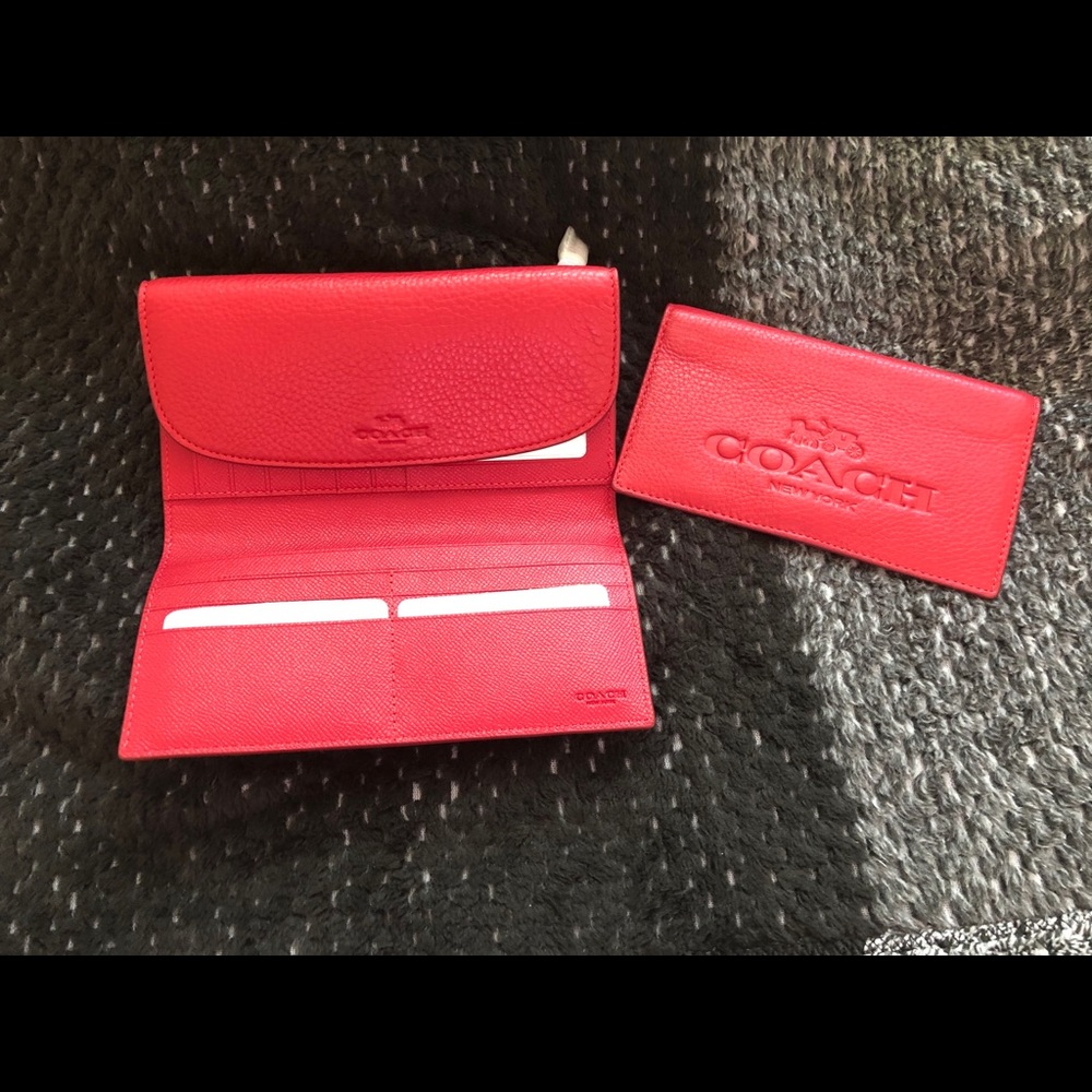 New with tags COACH Leather Wallet